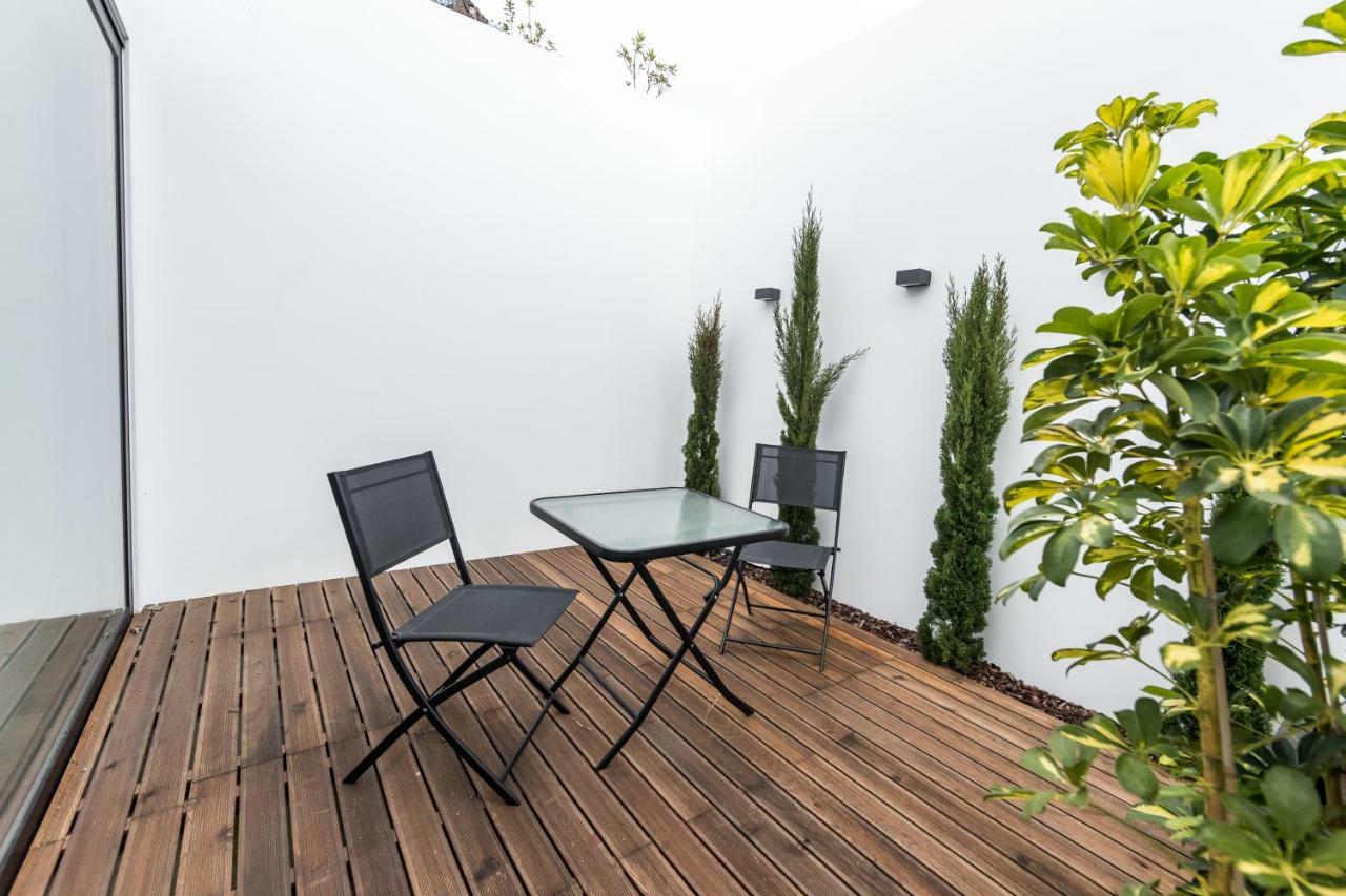 Azaleas Guest House Ribeira Cha Bagian luar foto
