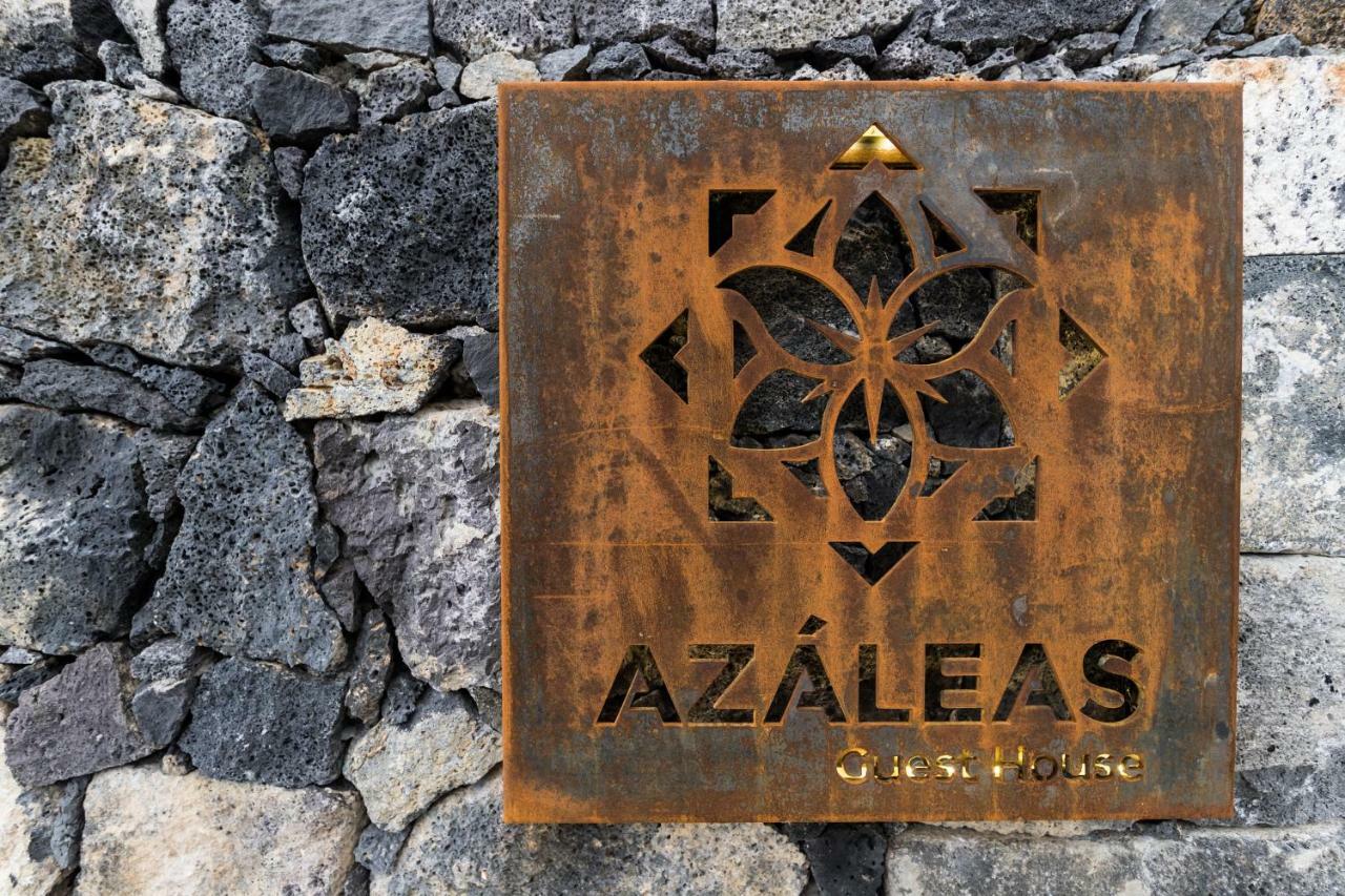 Azaleas Guest House Ribeira Cha Bagian luar foto