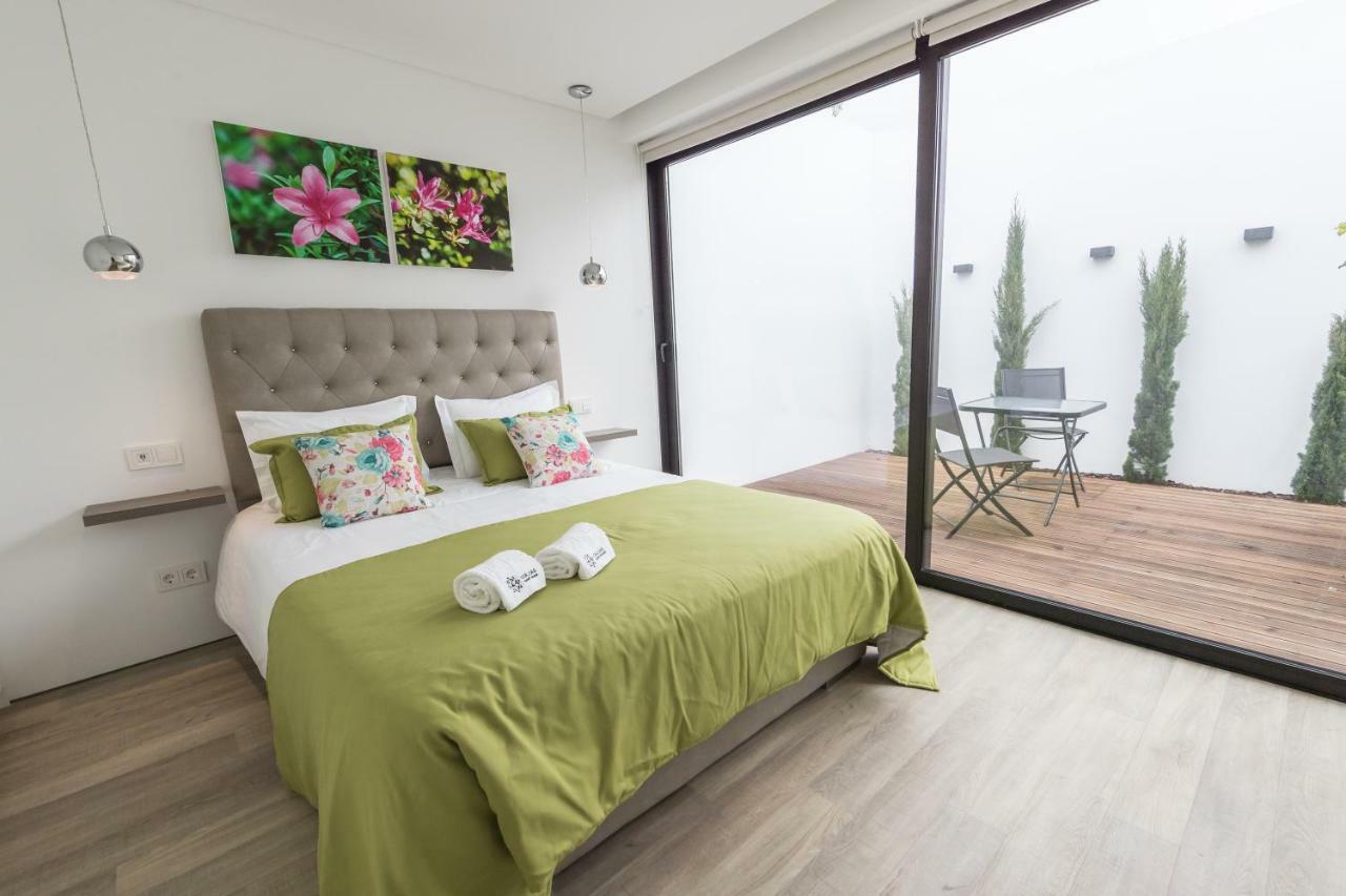 Azaleas Guest House Ribeira Cha Bagian luar foto