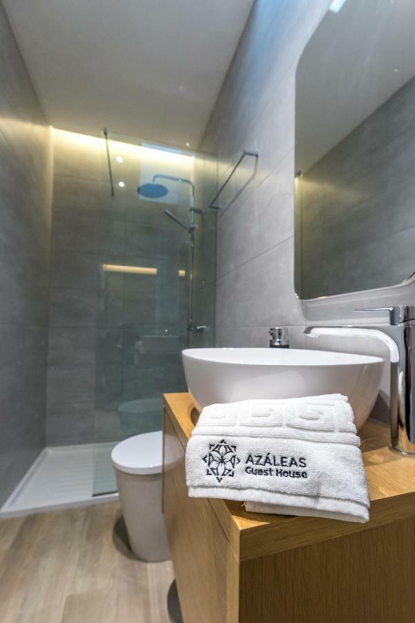 Azaleas Guest House Ribeira Cha Bagian luar foto