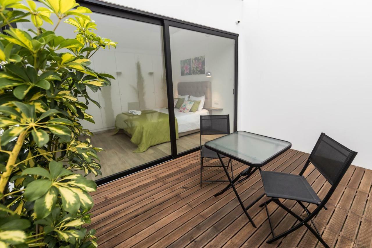 Azaleas Guest House Ribeira Cha Bagian luar foto