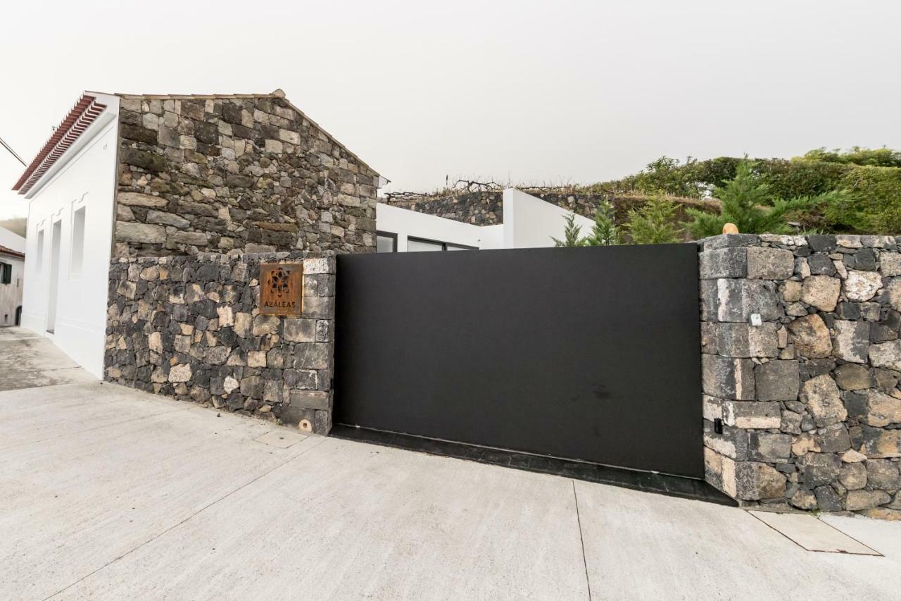 Azaleas Guest House Ribeira Cha Bagian luar foto